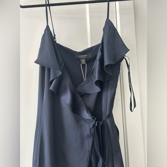 EVER NEW WRAP IVANA MIDI DRESS (EVERNEW) - Picture 2 of 4